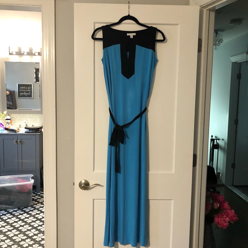 Sleeveless Maxi Dress